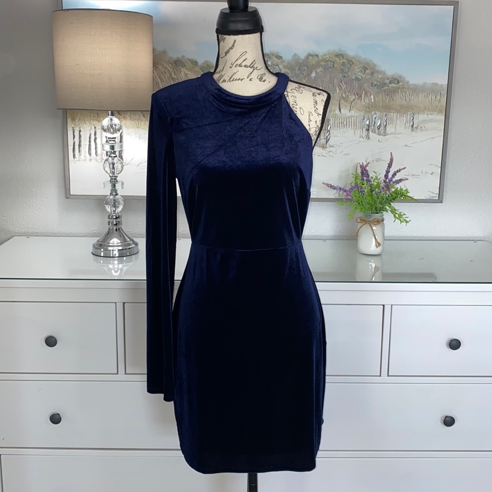 NWOT ASTR The Label One-Shoulder Velvet Body-Con Mini Dress Navy Blue Size M 💙